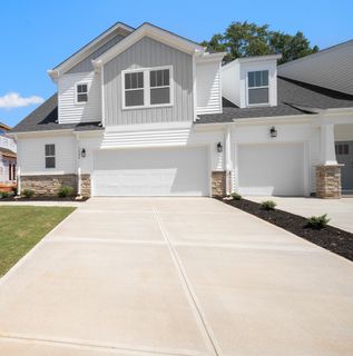 1524 Shallons Court