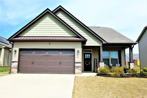 527 Chantry Lane
