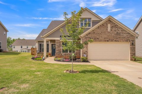 565 Goldstone Lane