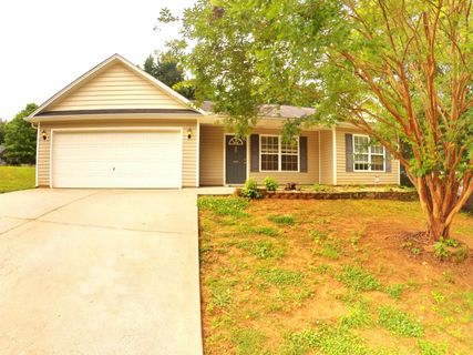 175 Falcon Ridge Drive sold home in Falcon Ridge, Boiling Springs, SC
