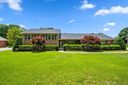 1877 Fernwood Glendale Drive sold home in Spartanburg, SC