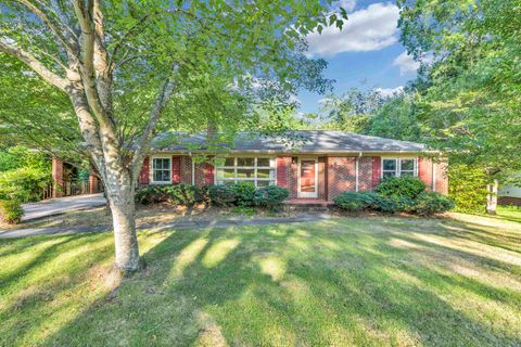 107 Kent Place