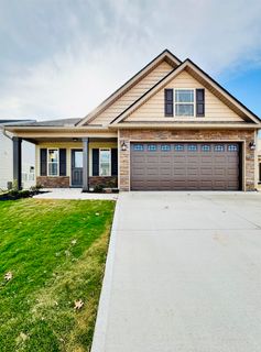 2141 Davenport Court