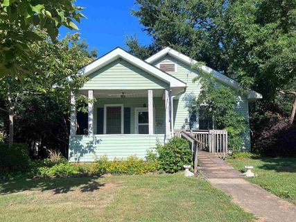 19 Upland Street