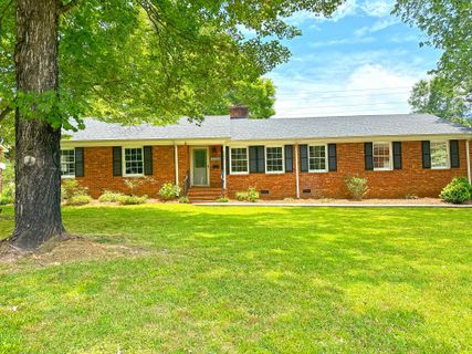 Previously sold for $265,000