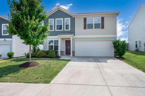 913 Knoll Ridge Way