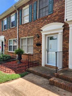 1462B Dover Road