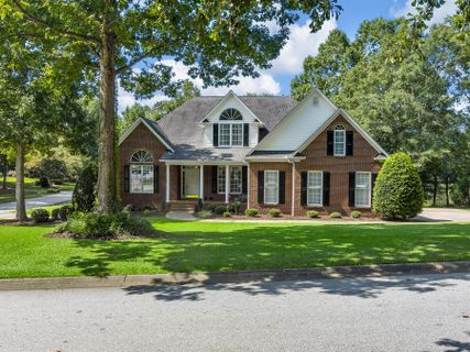 301 E Killarney Lake