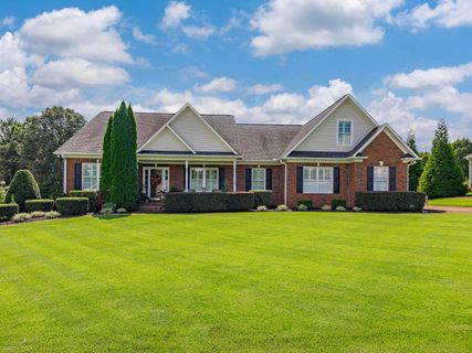 508 S Fredrick Way