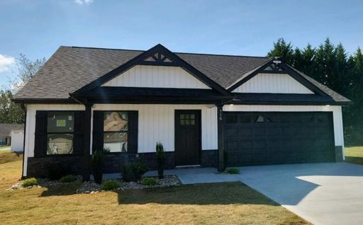 716 Barkwood Court sold home in Forest Springs, Boiling Springs, SC