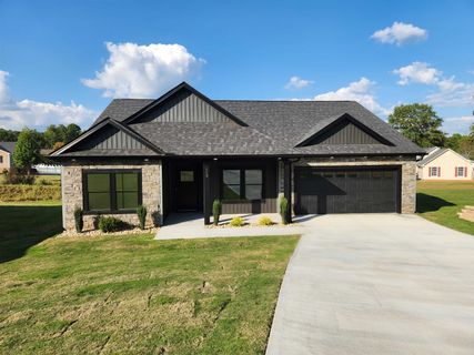 113 Teakwood Court sold home in Forest Springs, Boiling Springs, SC
