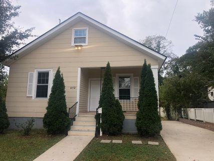 472 Sloan Street