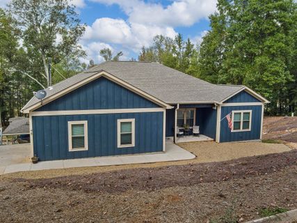 48 White Oak Court