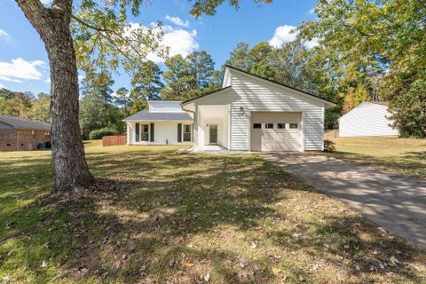 118 Elderberry Drive sold home in Pine Forest, Spartanburg, SC