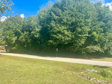 304 Shoreham Lane sold home in Shoreham Woods, Inman, SC