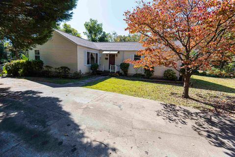 367 Forest Avenue