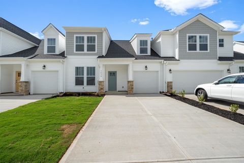 1618 Chelmsford Court