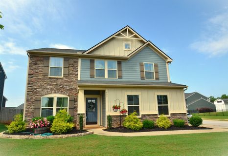 637 Windward Lane