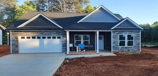 302 Limbwood Court sold home in Forest Springs, Boiling Springs, SC