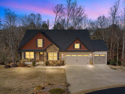 564 Sedona Court