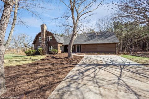 Previously sold for $349,000