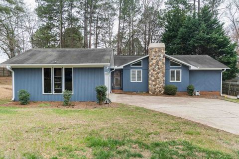 195 Aberdeen Lane sold home in Pine Forest, Spartanburg, SC
