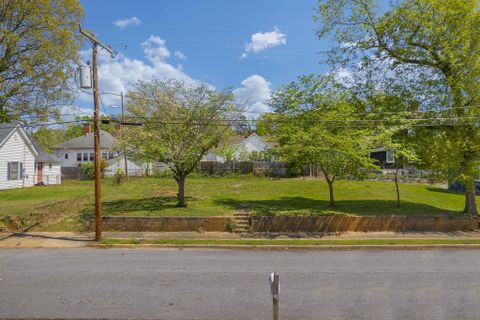 521 Kingston Street