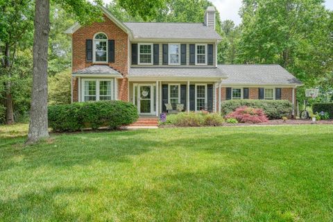 28 Angela Circle sold home in Chestnut Lake, Inman, SC