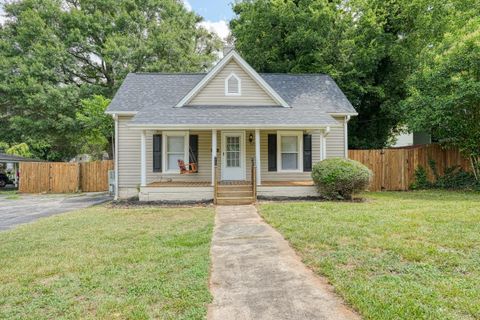 525 N Fairview Avenue