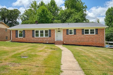 126 Dover Road sold home in Vanderbilt Hill, Spartanburg, SC