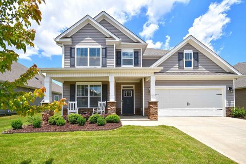 832 Ingleside Way