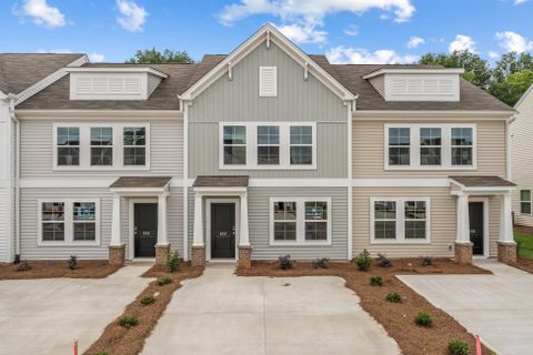 652 Blossom Run