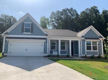 1214 Macoun Court