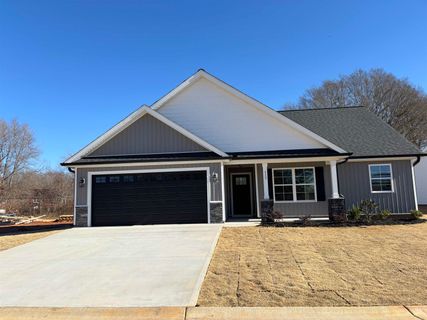 121 Addison Creek Lane