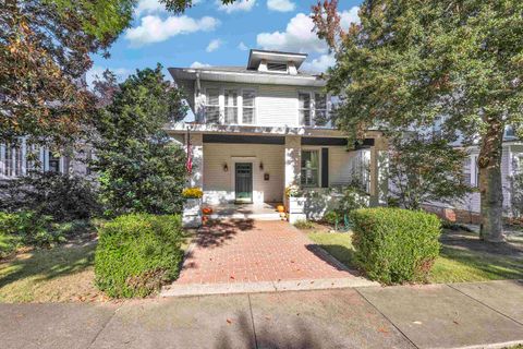 610 Rutledge Street