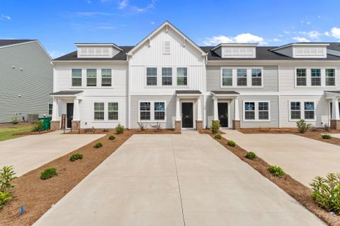 653 Blossom Run