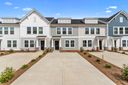 655 Blossom Run sold home in Spartanburg, SC