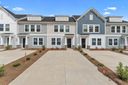 657 Blossom Run sold home in Spartanburg, SC