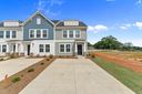 661 Blossom Run sold home in Spartanburg, SC
