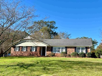 500 Overland Dr