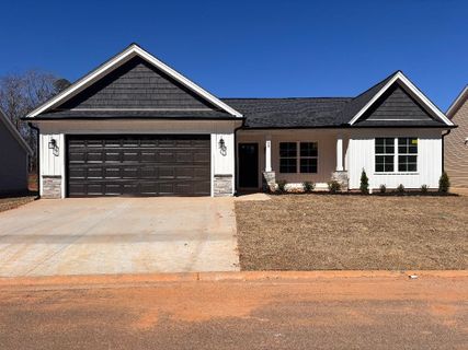 120 W Caylee Way