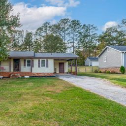 212 Whispering Pines Dr