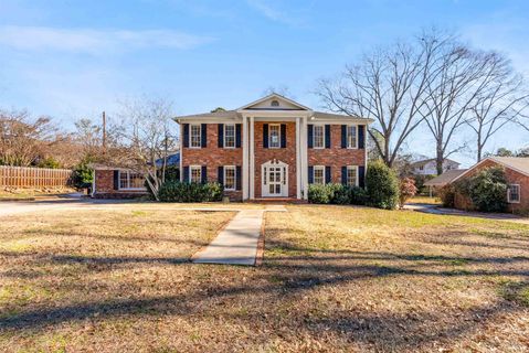 405 Overland Drive