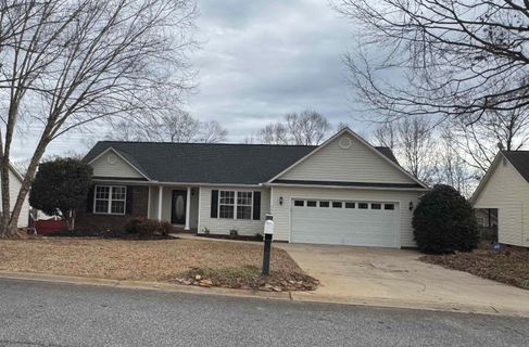 501 Belcher Home Place sold home in Evanwood, Boiling Springs, SC