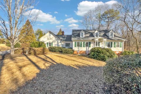 114 Williamsburg Drive sold home in Williamsburg Estates, Spartanburg, SC