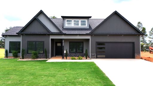 2123 N November Drive sold home in November Place, Boiling Springs, SC
