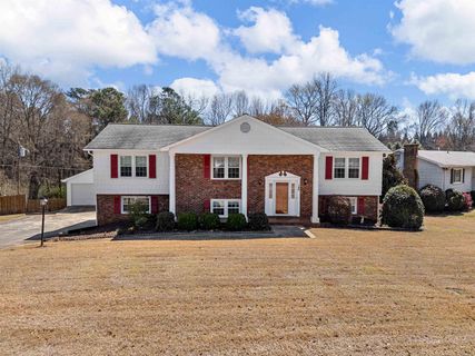 128 Hendrix Drive