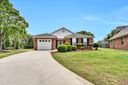106 Periwinkle Place sold home in Moore, SC