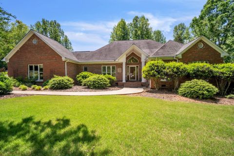 118 Pinewood Drive