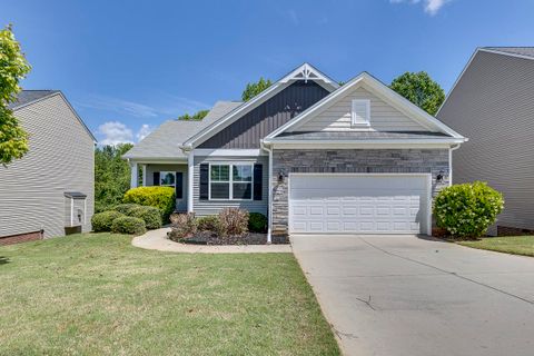 325 Castleton Circle